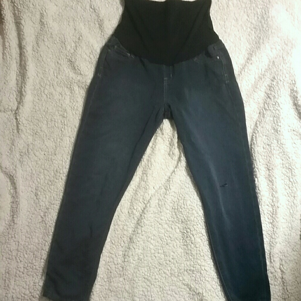 Celebrity Pink Maternity ankle jeggings